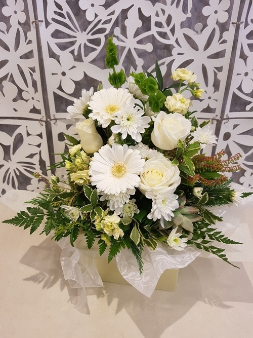 Testimonial for Subtle Creams Boxed Arrangement