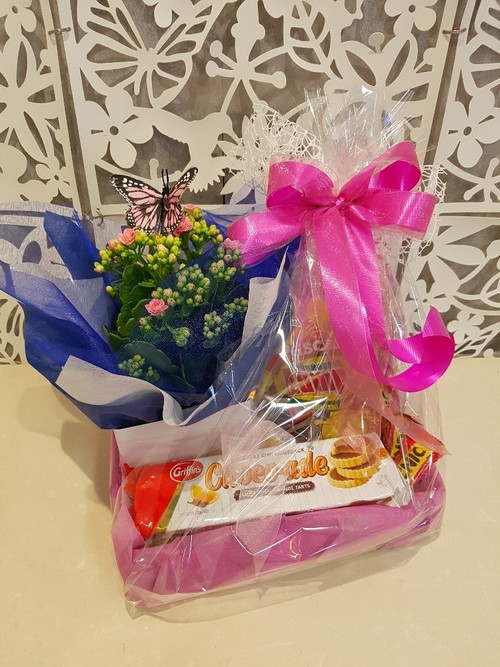 Testimonial for Kalanchoe and Chocolates Gift Basket