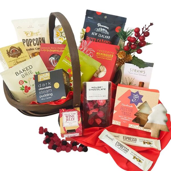 Corporate Christmas Gifts Auckland | Gift Baskets & Gift Boxes for 2025