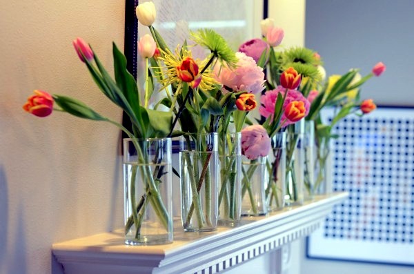 Decorating your home with flowers | Flower use in home decor