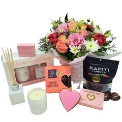 Mothers Day Flowers & Gifts Delivered Auckland NZ