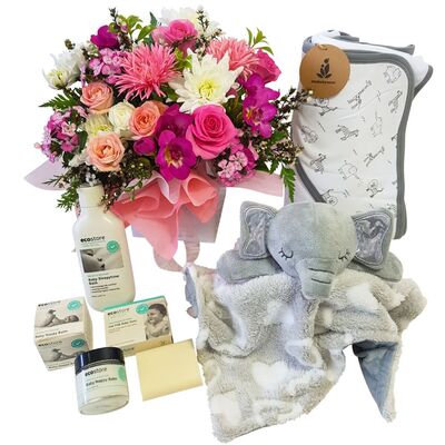 Newborn baby gift hampers auckland