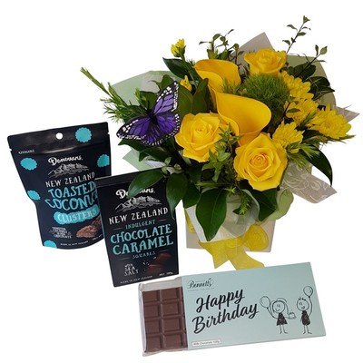 Birthday gift basket. Birthday flowers delivered Auckland