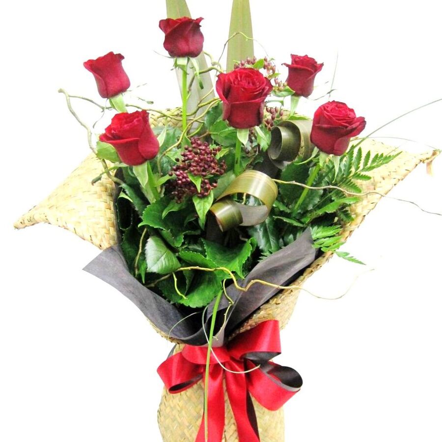 Bouquet 6 Red Roses Auckland N.Z.