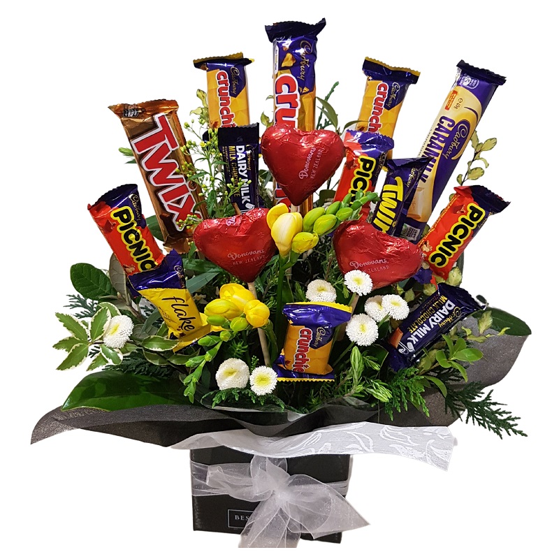Choccie Potz chocolate bouquet – edible-style chocolate arrangement with fresh greenery, delivered in Auckland.