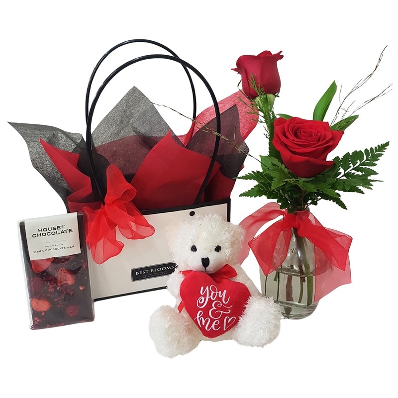 Cute Romantic Gift Basket Valentines Day