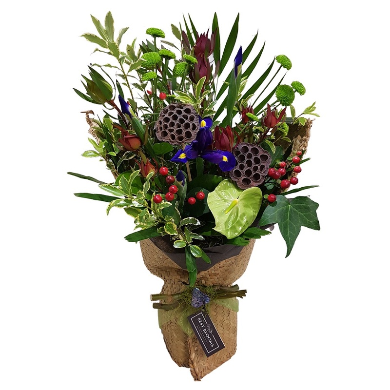 Flowers for a Man. Ideal bouquet for men. Rustic natural flower bouquet. , 