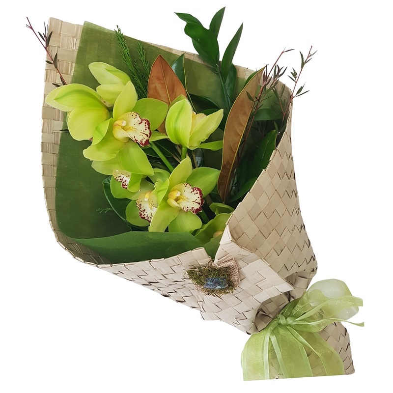 New Zealand kete wrap flowers 