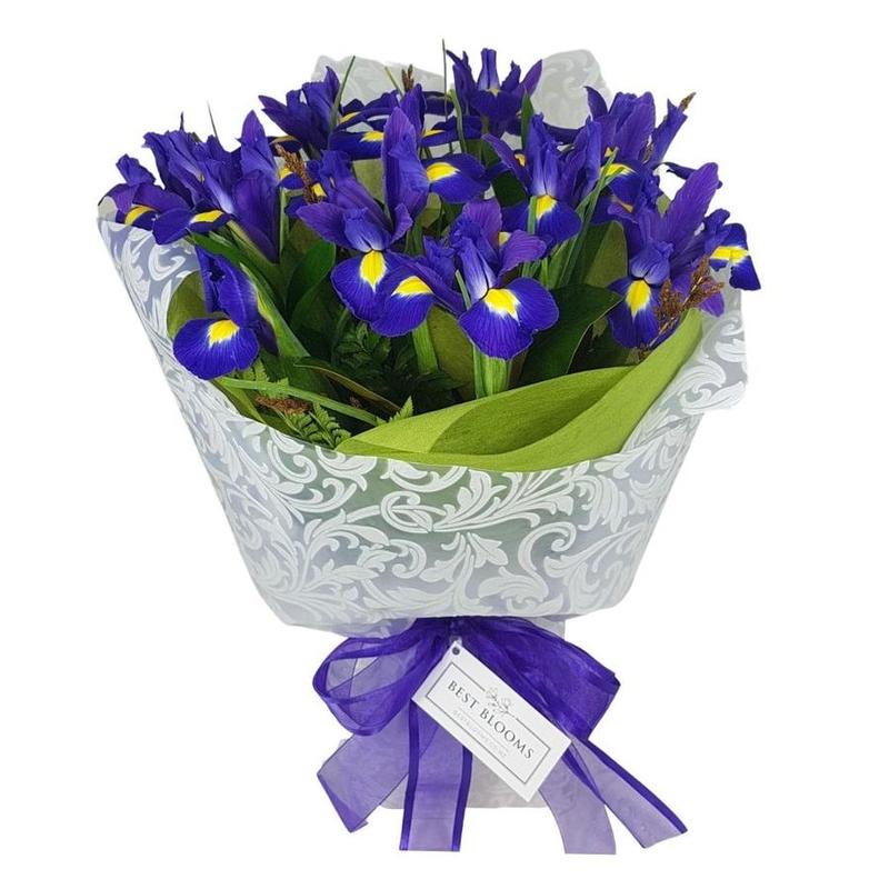 vox bouquet of blue iris flowers