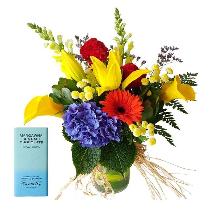 Bright Summer Vase – Weekly Flowers Special Best Blooms Auckland