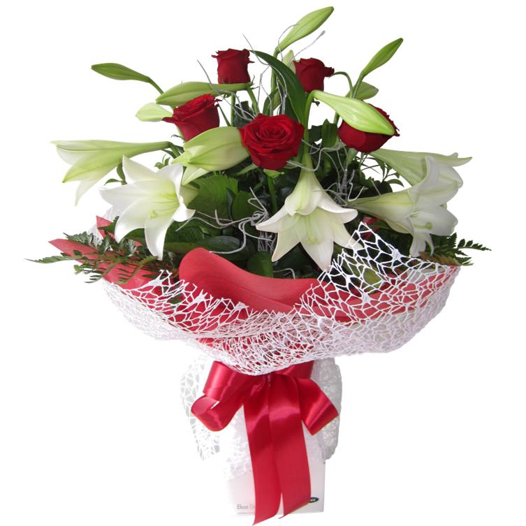 Christmas lilies and red roses Flower Bouquet Auckland 