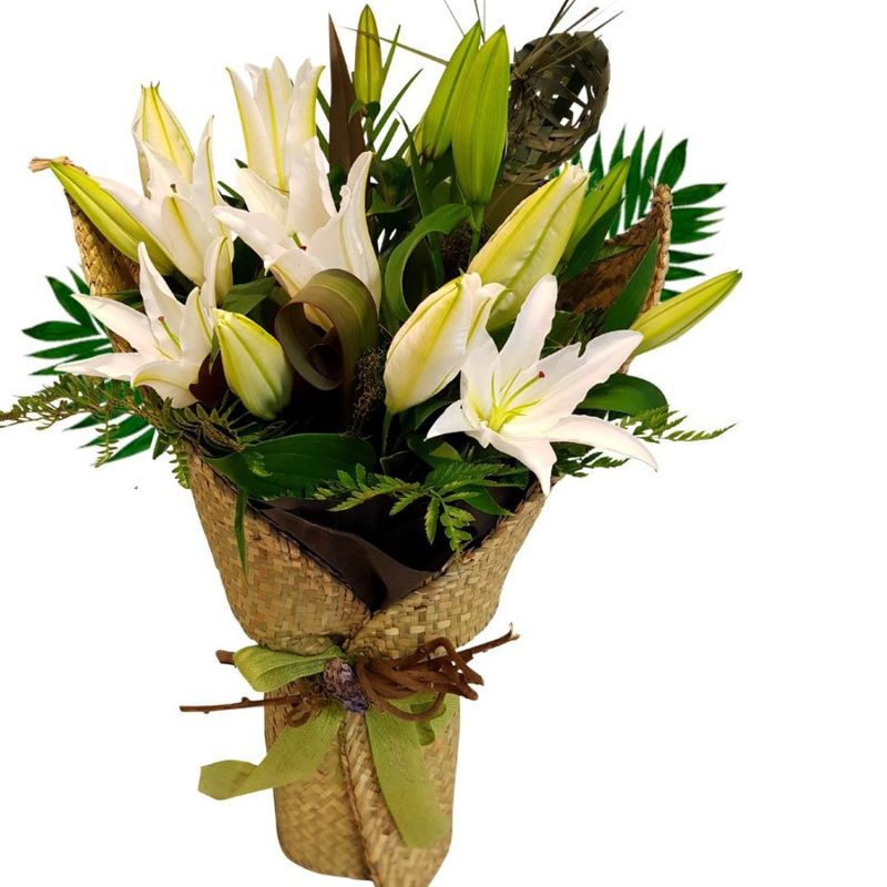 N.Z. maori style flax wrap flowers auckland